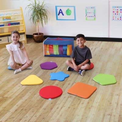 Rainbow Geometric Shaped Mats & Holdall