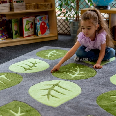 Natural World Carved Leaf Placement Carpet