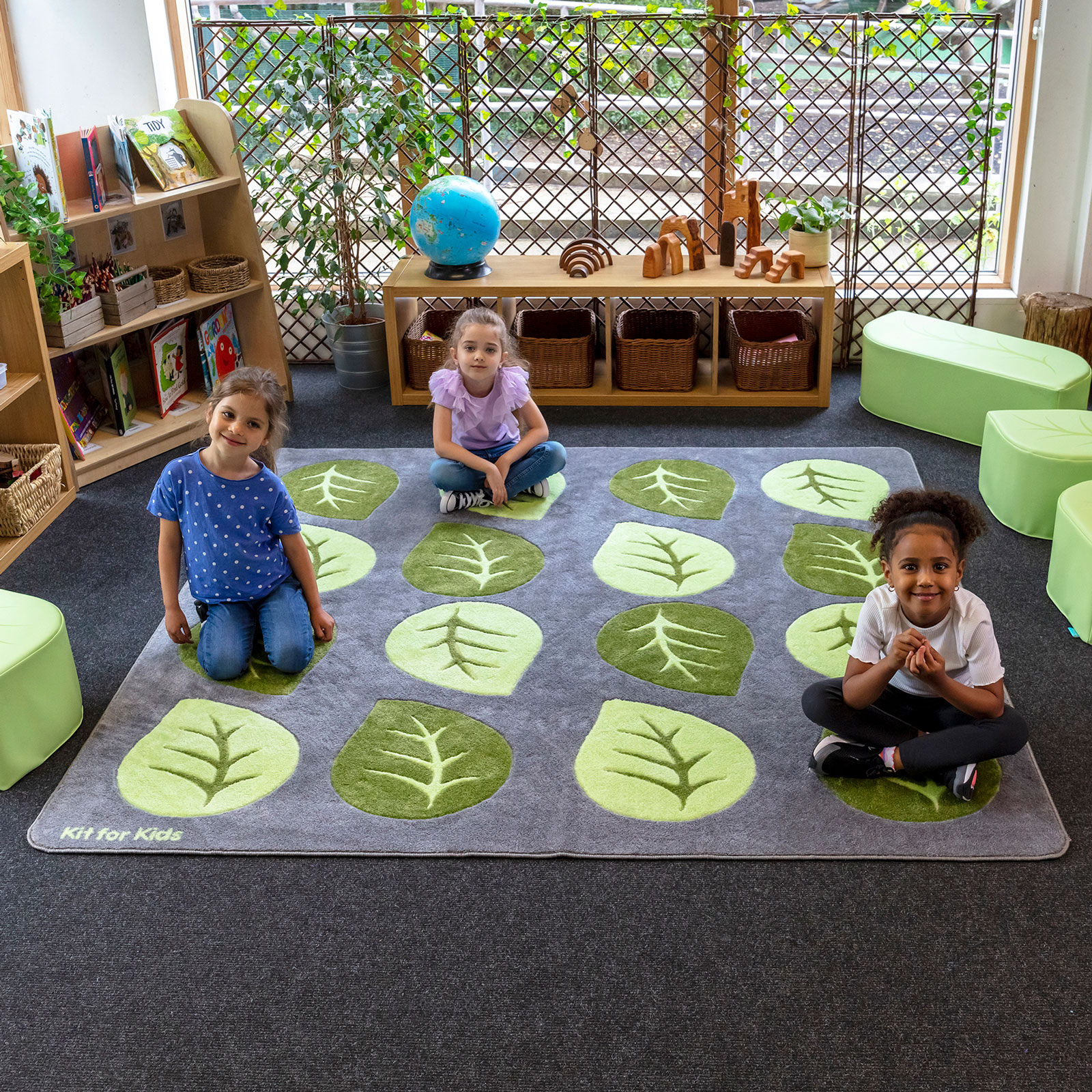 Natural World Carved Leaf Placement Carpet